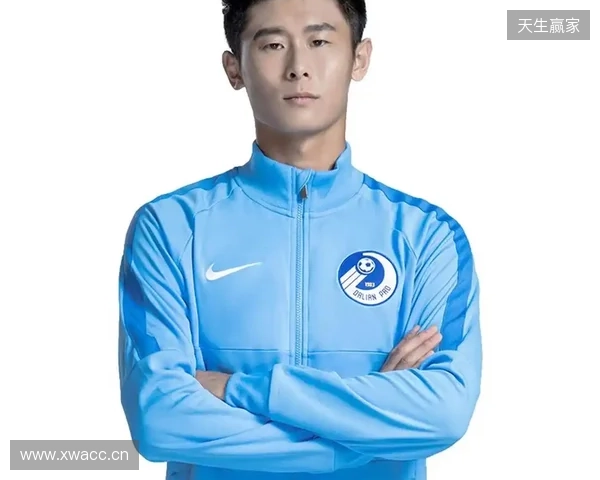 官方：前大连人、广州豹后卫单鹏飞加盟中甲石家庄功夫